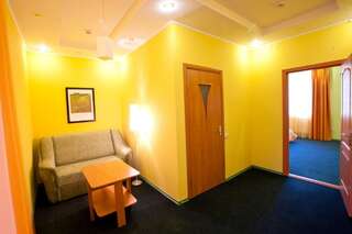 Отель Safari Hotel Харьков Семейный номер-3